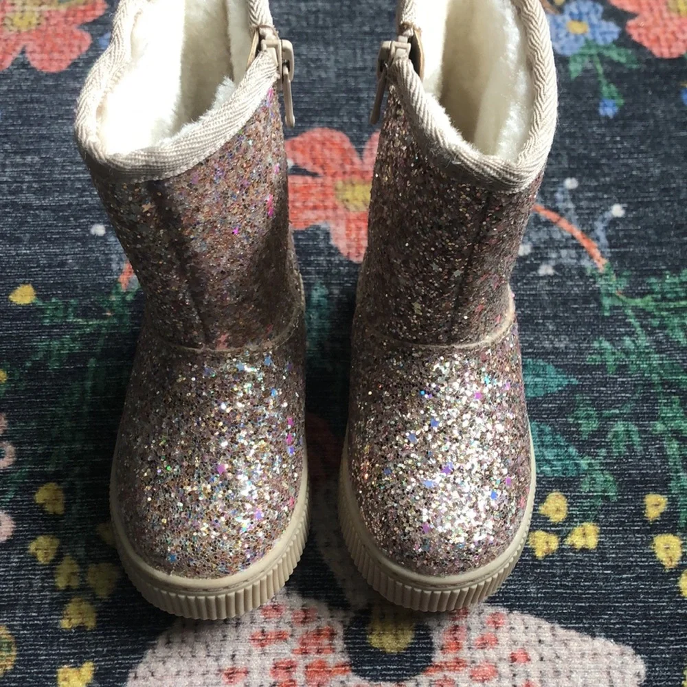 Cat & Jack Gold Glitter Toddler Pip Boots, Size 6